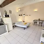 Appartement Gregbnb - Rooftop 27m2 - Terrasse 14m2 - Climatise - 5e Etage Sans Ascenseur