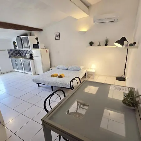 Gregbnb - Climatise - Studio Rooftop 27M2 - Terrasse 14M2 - 5E Etage Sans Ascenseur شقة